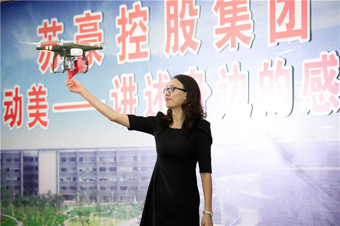 集团举办“中国梦•劳动美——讲述身边的感动”征文演讲比赛