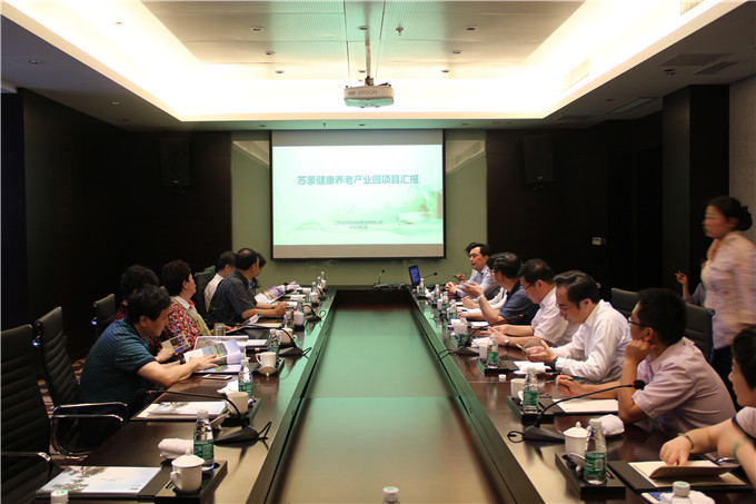 黄色漫画
和省卫计委举行合作洽谈会