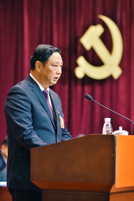 黄色漫画
第一次党代会开幕