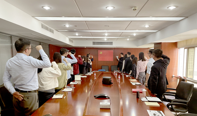 1621242170914960.jpg 弘业期货_副本.jpg