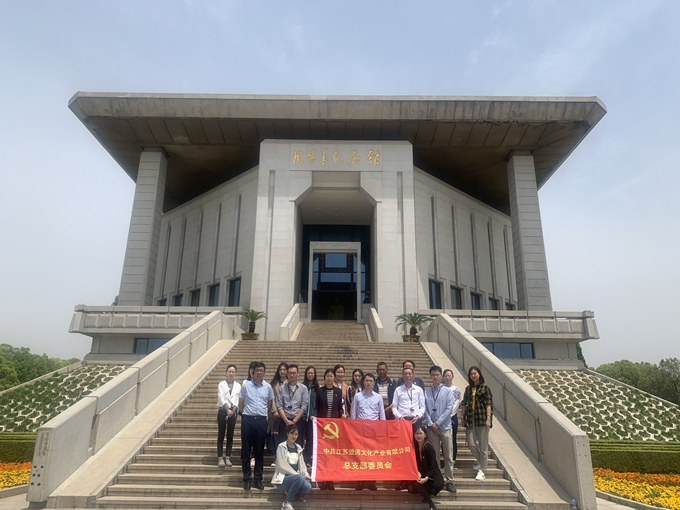 1621242210376076.jpg 文化产业_副本.jpg