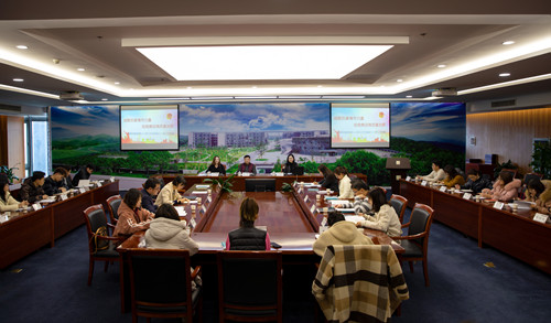 1640570347916332.jpg 集团团委年度总结述职会_副本.jpg