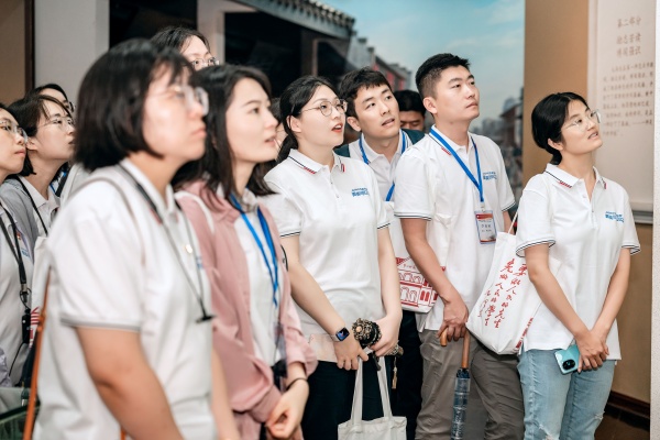 1719975831148223.jpg 参观4_副本.jpg